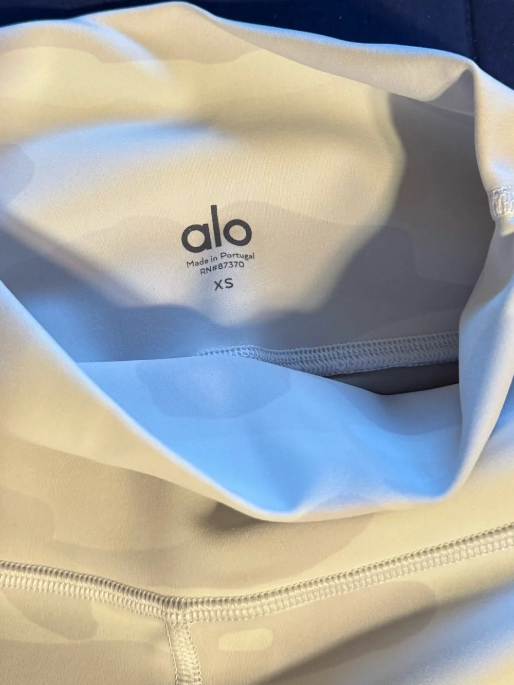 ALO Yoga authentic alo